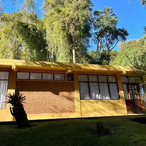 Chale Monte Belo Casa de Férias